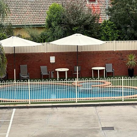 Courtyard Motor Inn Shepparton Dış mekan fotoğraf