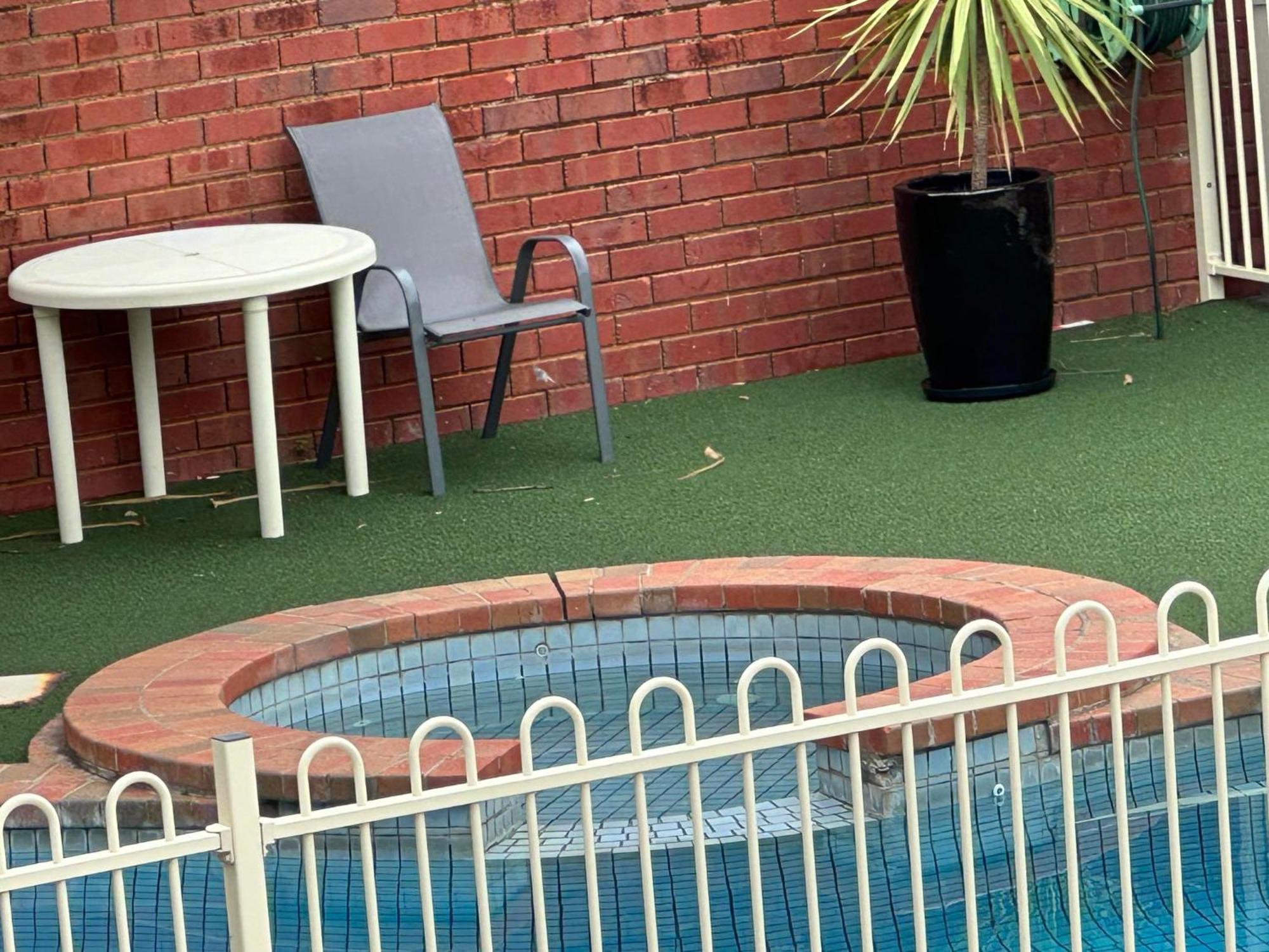 Courtyard Motor Inn Shepparton Dış mekan fotoğraf