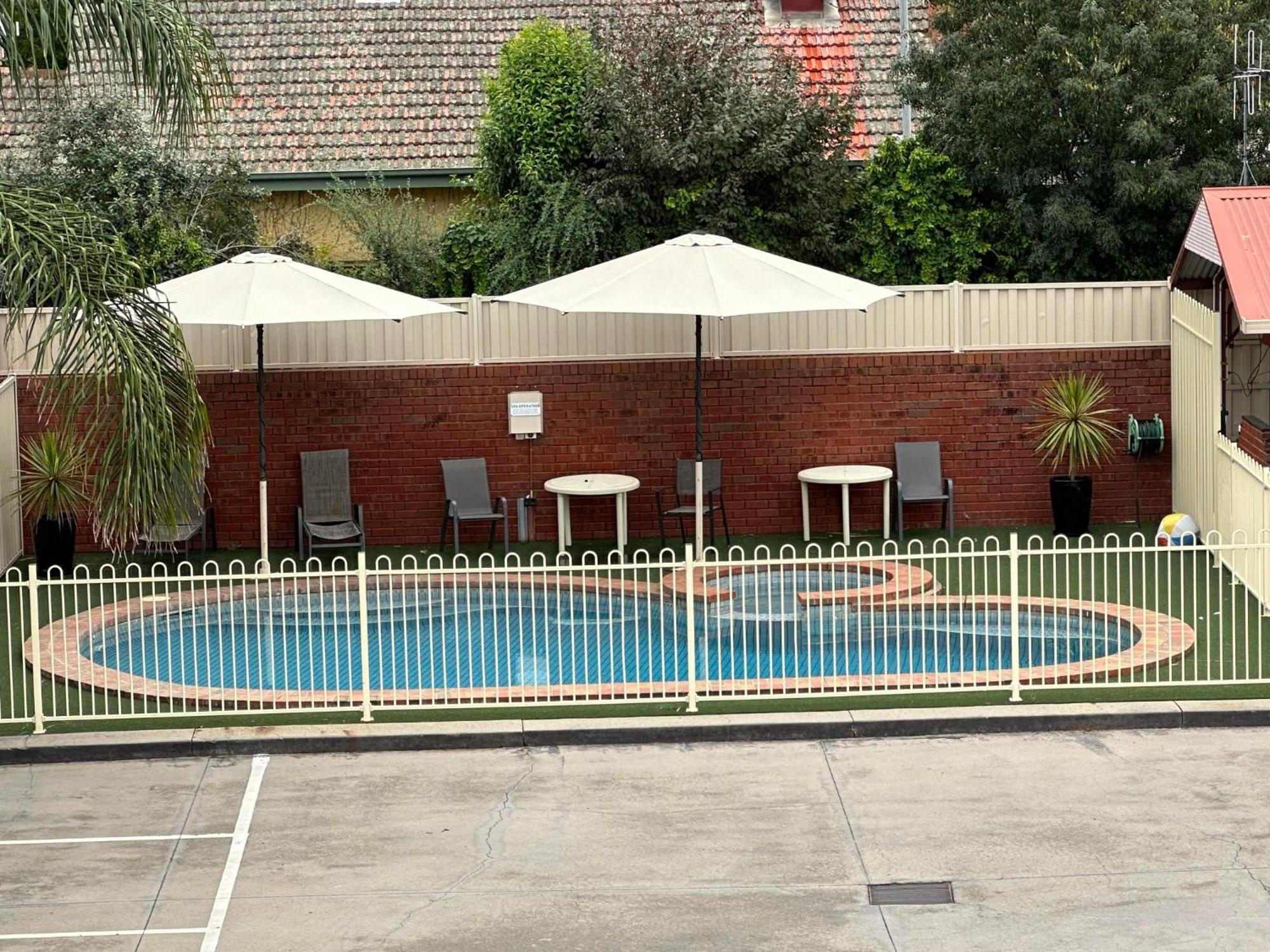 Courtyard Motor Inn Shepparton Dış mekan fotoğraf